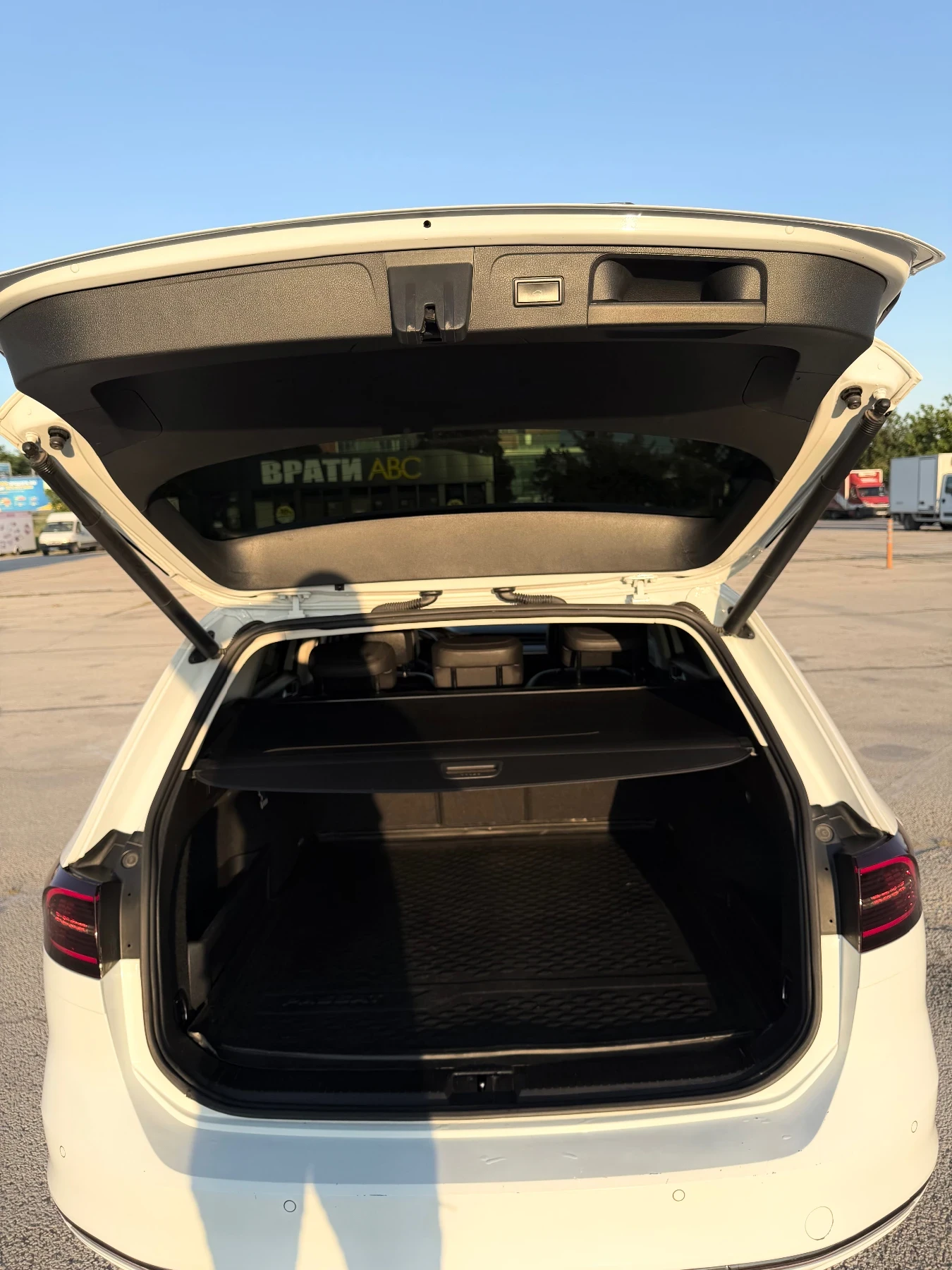 VW Passat 2.0TDI , снимка 13 - Автомобили и джипове - 55215840