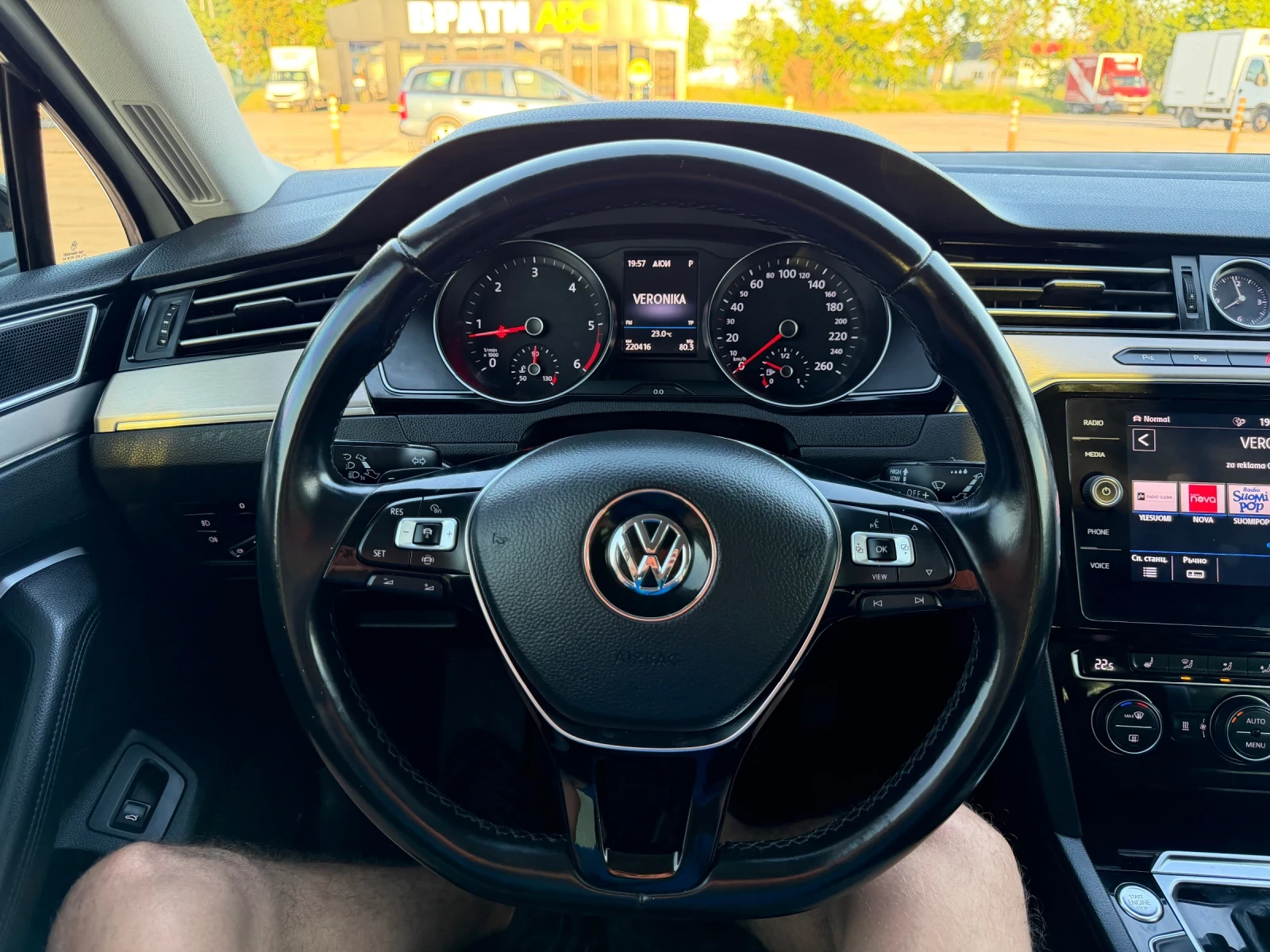 VW Passat 2.0TDI , снимка 10 - Автомобили и джипове - 55215840