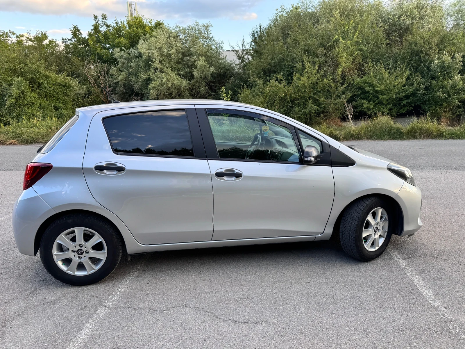 Toyota Yaris  1.4 D-4D, снимка 4 - Автомобили и джипове - 55285532