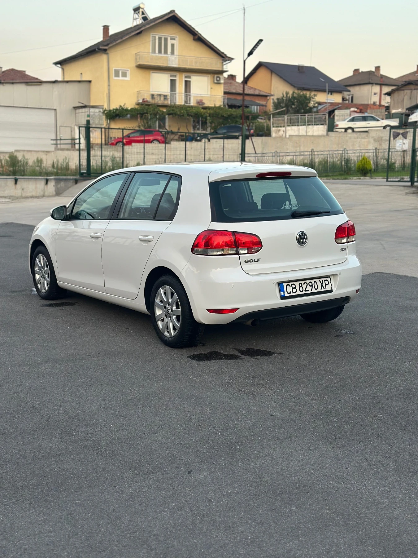 VW Golf, снимка 3 - Автомобили и джипове - 55782343