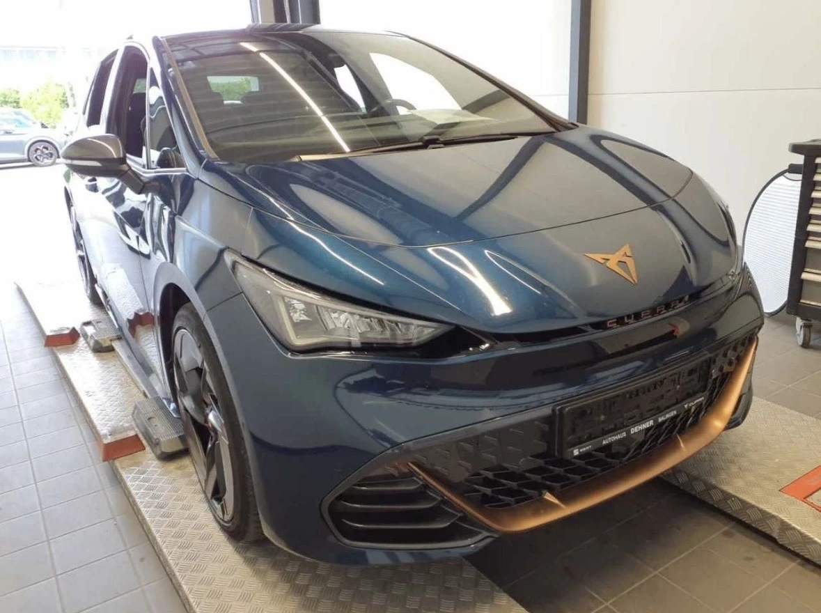 Cupra Born 150kW/62kWh/Camera/Headup