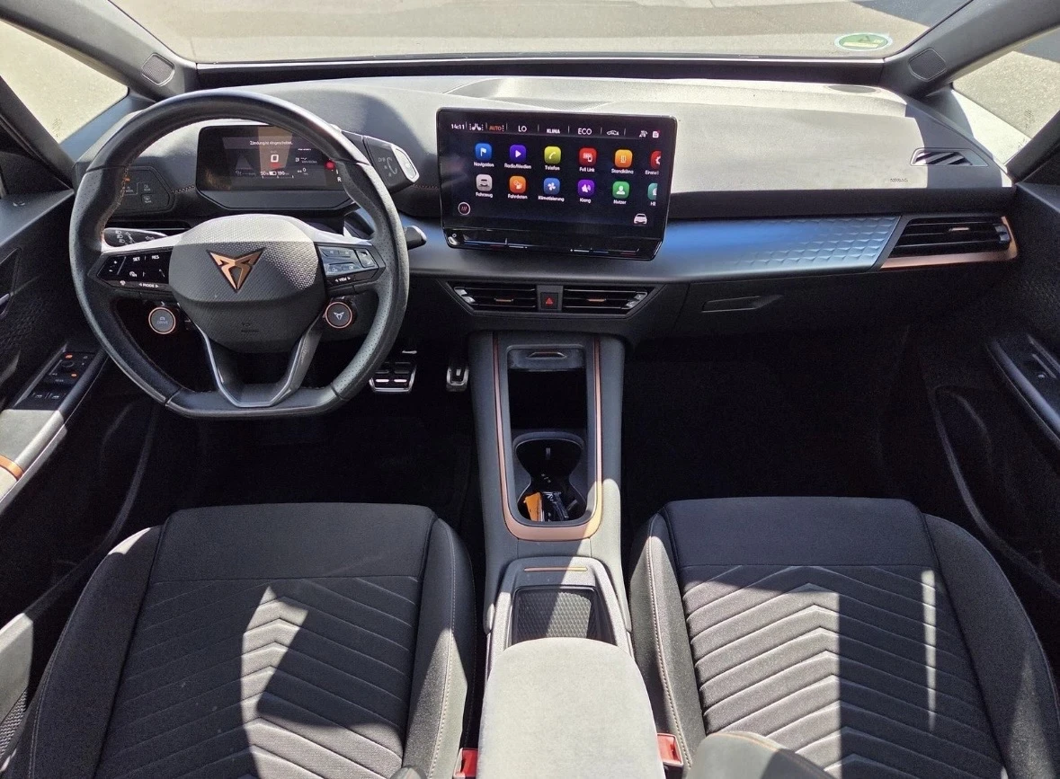 Cupra Born 150kW/62kWh/Camera/Headup, снимка 4 - Автомобили и джипове - 56106975
