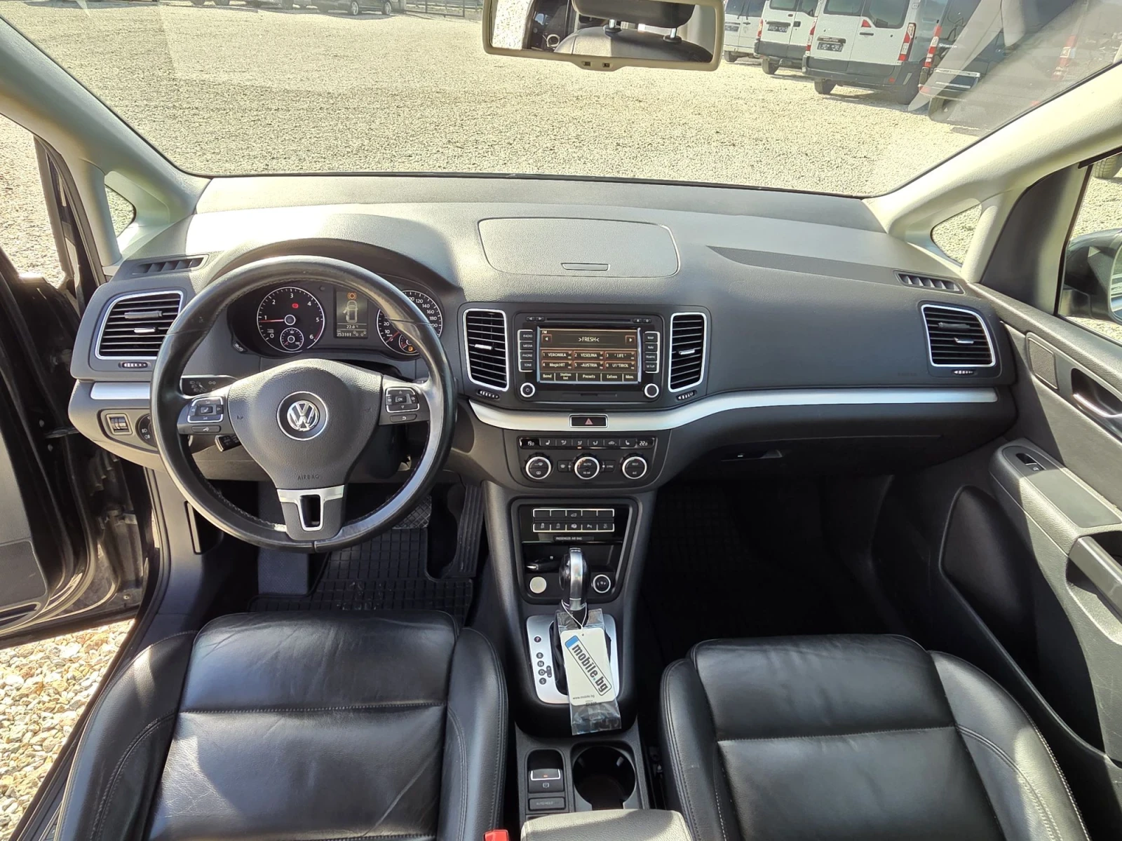 VW Sharan R line DSG, снимка 9 - Автомобили и джипове - 56413011
