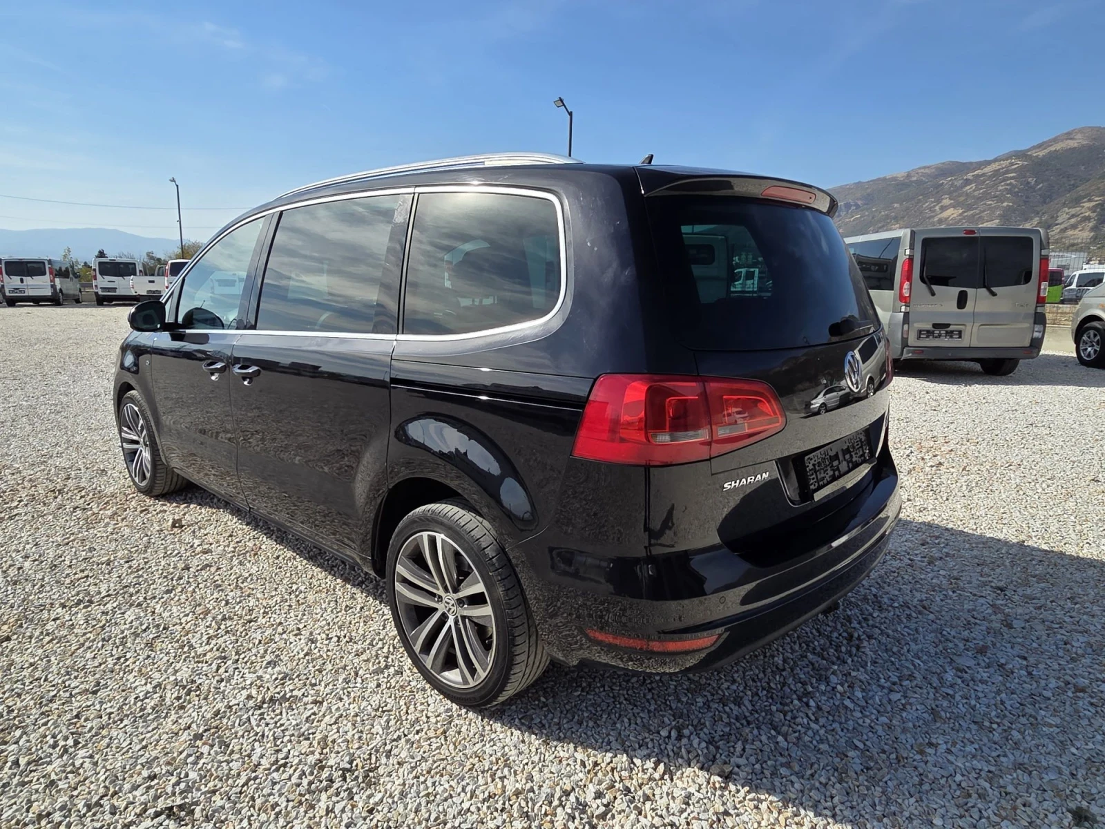 VW Sharan R line DSG, снимка 5 - Автомобили и джипове - 56413011