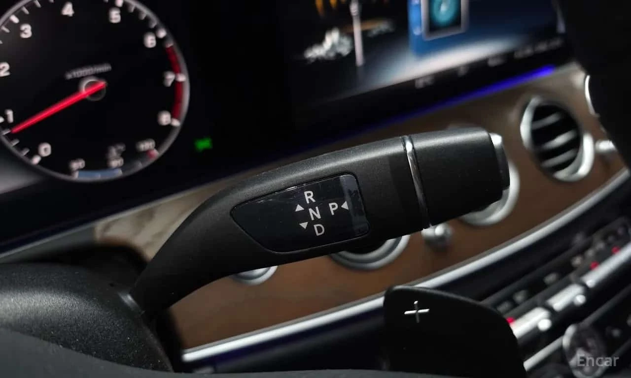 Mercedes-Benz E 300 * E300 4MATIC Exclusive *  | Mobile.bg � ����������� 9