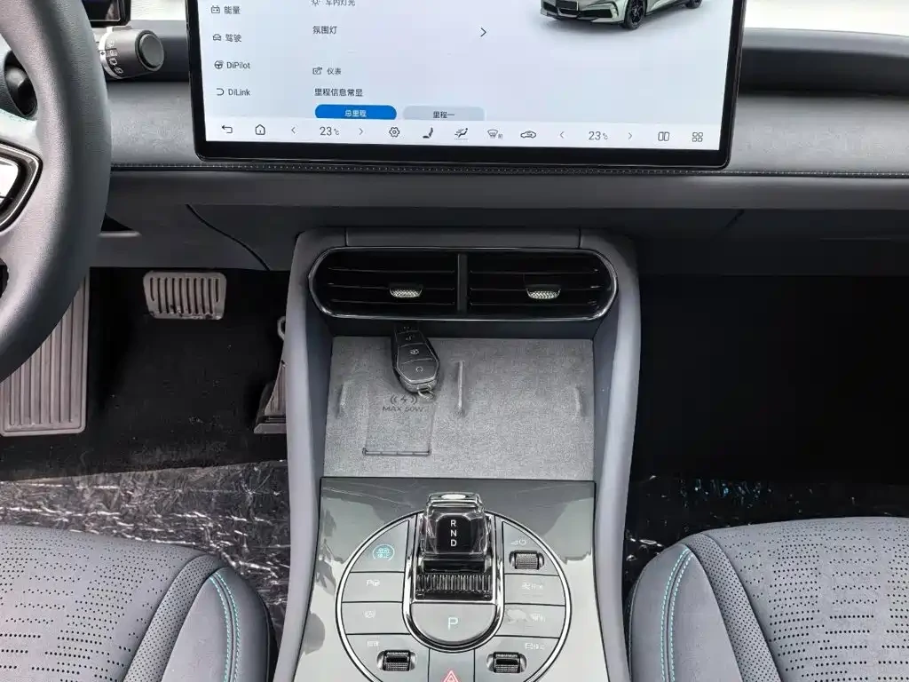 BYD Seal  Smart Drive Edition 505 Ocean Wave Plus, снимка 10 - Автомобили и джипове - 56640604