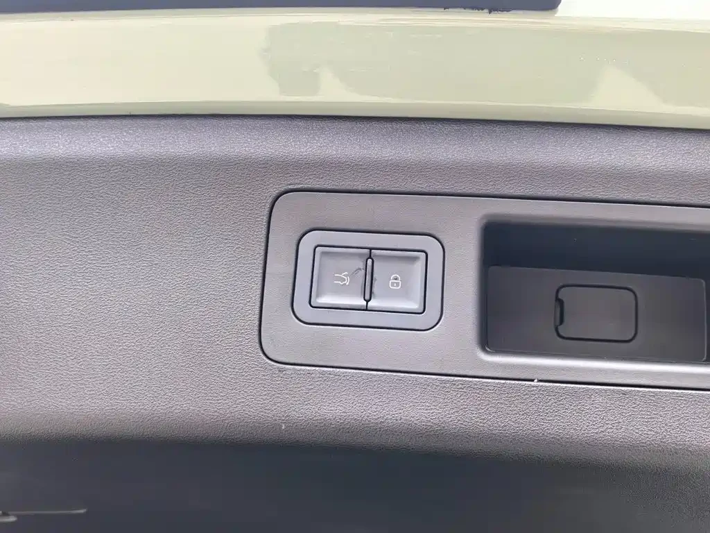 BYD Seal  Smart Drive Edition 505 Ocean Wave Plus, снимка 17 - Автомобили и джипове - 56640604