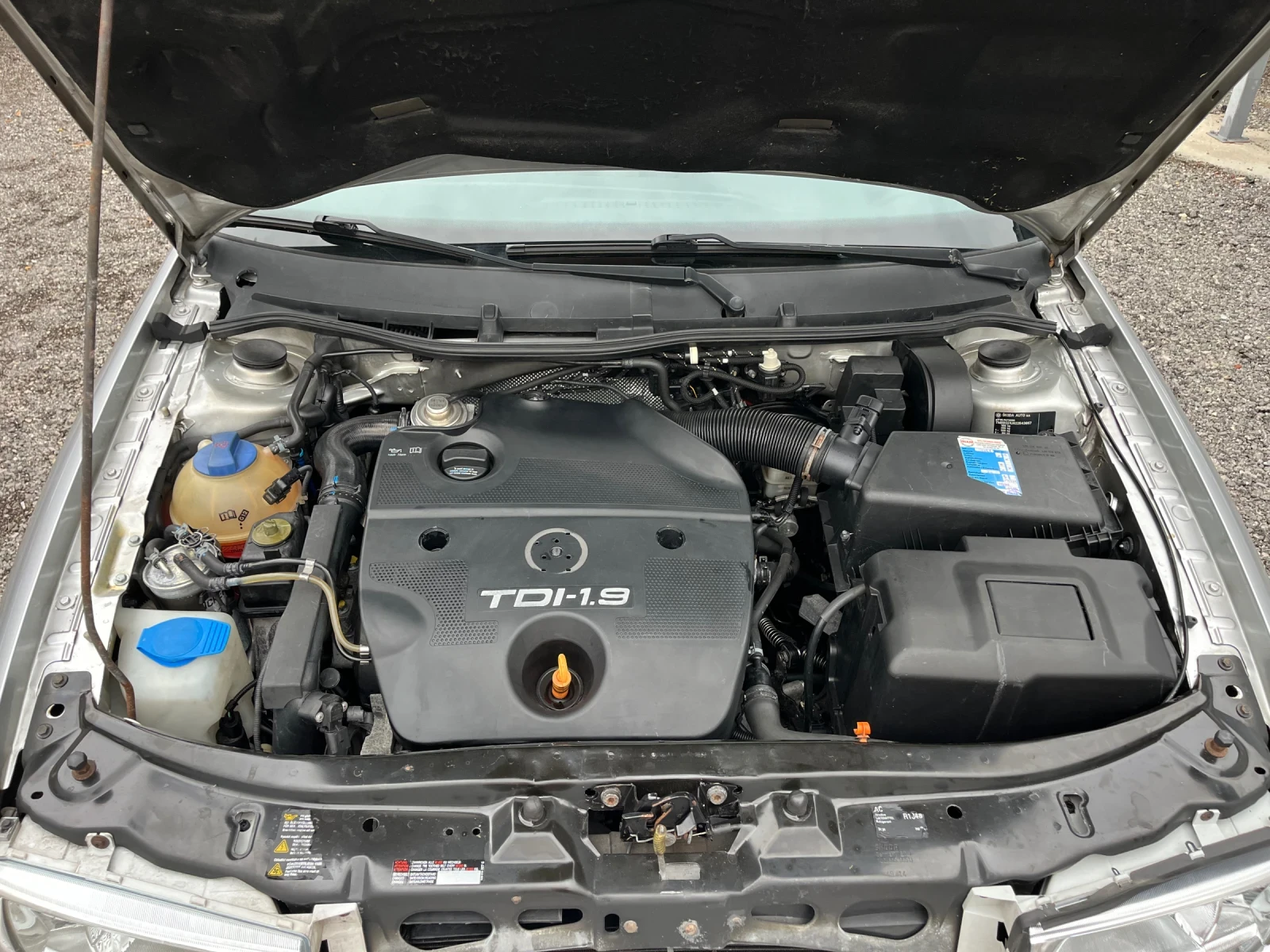 Skoda Octavia 1.9TDI 90кс, снимка 13 - Автомобили и джипове - 56726818