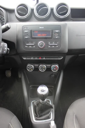 Dacia Duster 1.5 dCi  EURO 6 РЕГИСТРАЦИЯ    , снимка 11