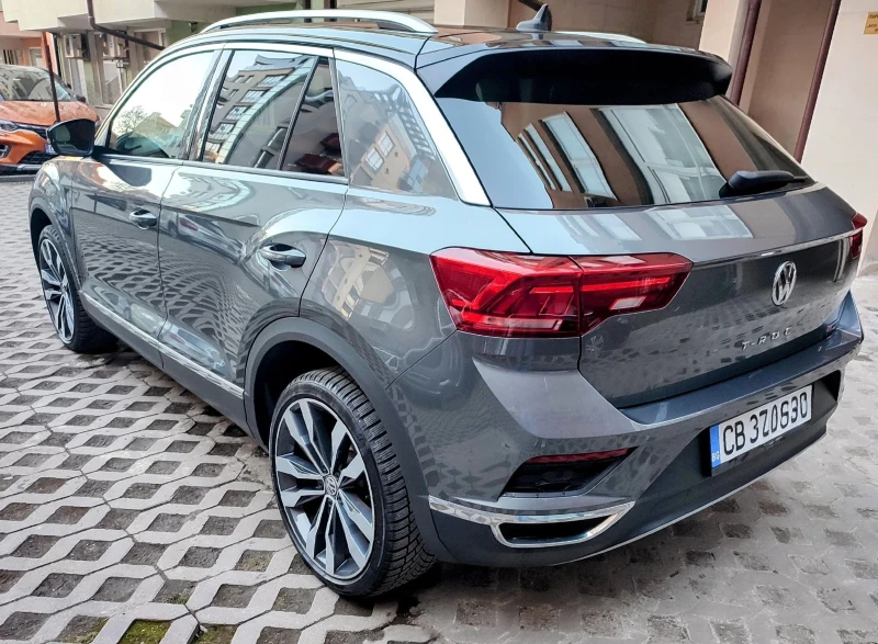 VW T-Roc 2.0 DSG 4MOTION, снимка 4 - Автомобили и джипове - 49394177