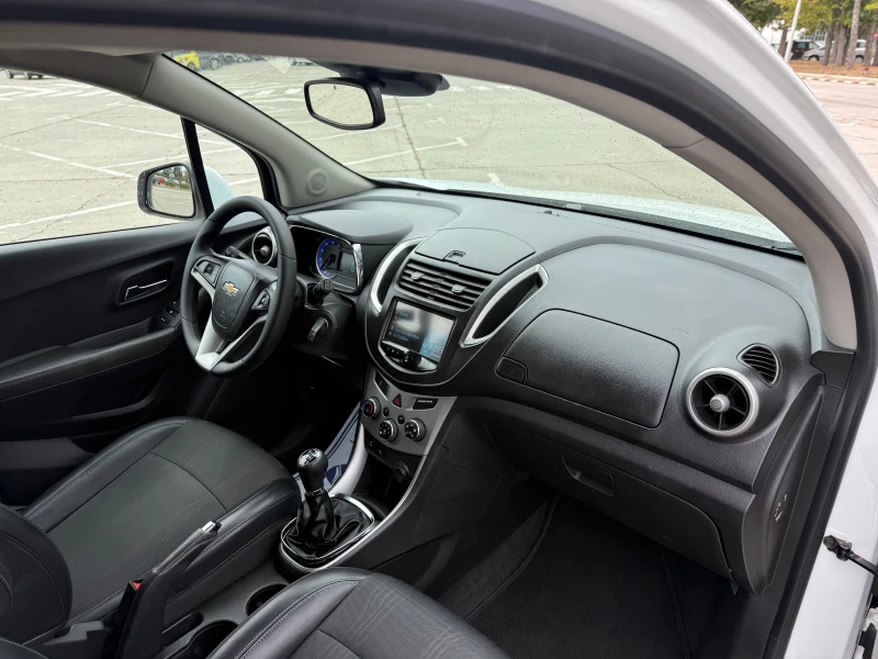 Chevrolet Trax 1.7///Kamera///TOP///, снимка 8 - Автомобили и джипове - 51966916