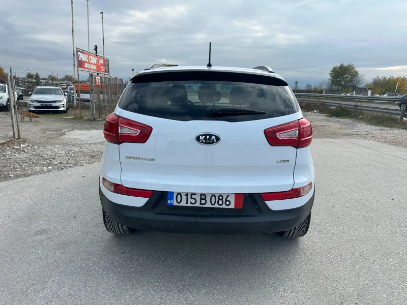 Kia Sportage 2.0d 4x4 , снимка 3 - Автомобили и джипове - 52340139