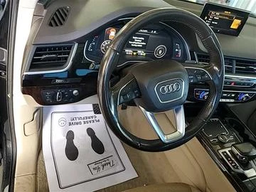 Audi Q7 3.0T* PRESTIGE* ДИГИТАЛНО* ТАБЛО* ДИСТРОНИК* LANE*, снимка 10 - Автомобили и джипове - 48792922