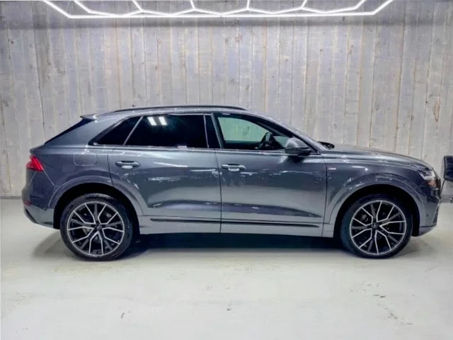 Audi Q8 PROGRESSIV 55 TFSI* ПАНО* KEYLESS* QUATRO*  - изображение 4