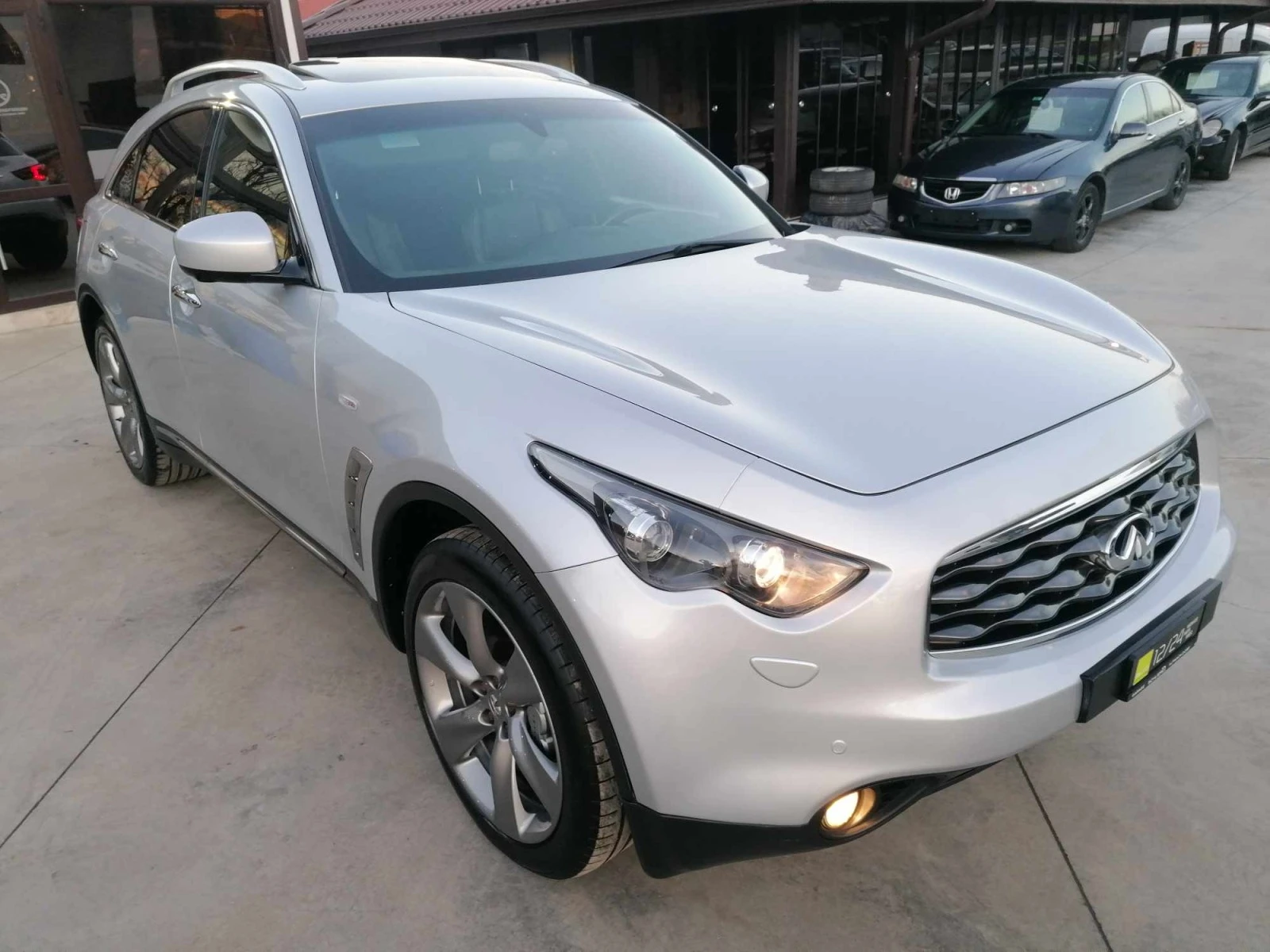 Infiniti Fx 37 S AWD Швейцария - изображение 6