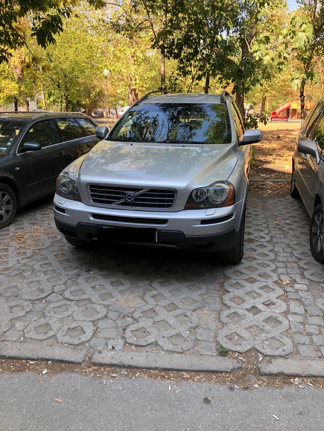 Volvo Xc90 2.4/D5/185кс/4х4 - изображение 2