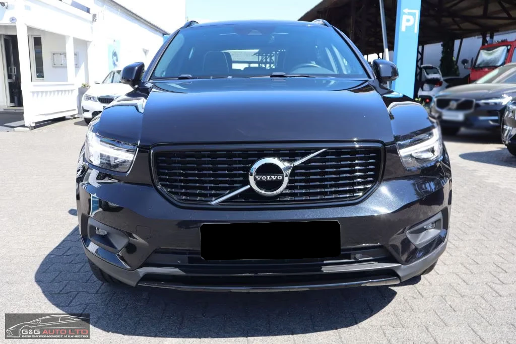 Volvo XC40 T3-RDESIGN/163HP/PANO/NAVI/CAM/H&K/LED/KLESS/169g - изображение 2