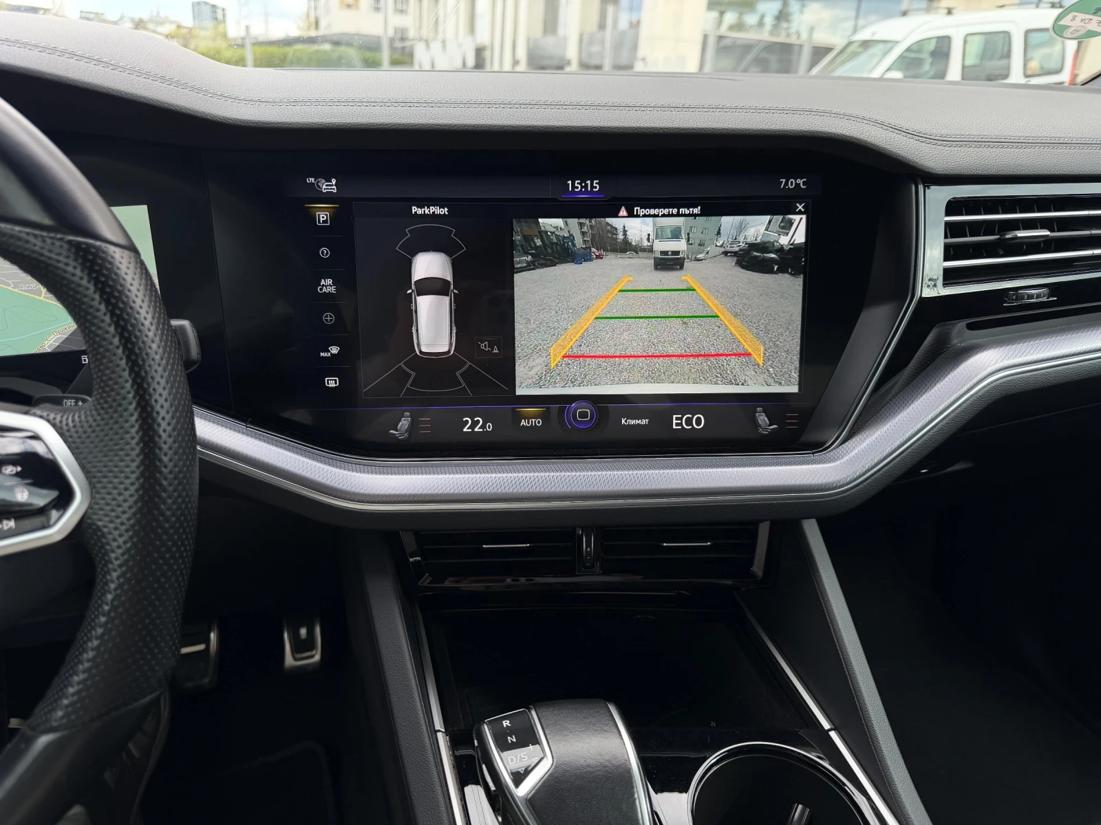 VW Touareg ГАРАНЦИЯ Hybrid R-Line 462 Black Edition Panorama, снимка 11 - Автомобили и джипове - 54149328