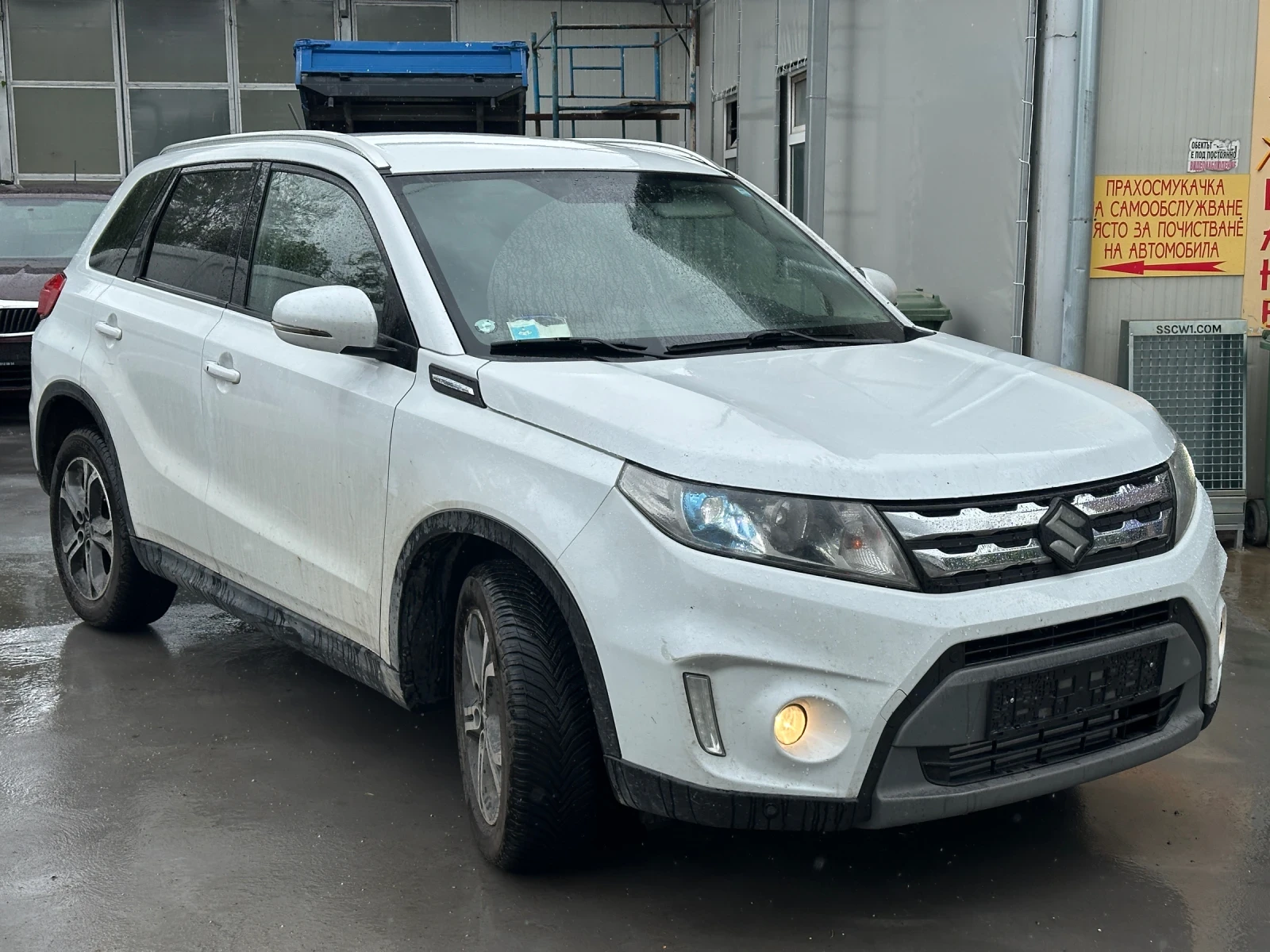 Suzuki Vitara 1.6DDiS 4X4, снимка 3 - Автомобили и джипове - 54375017