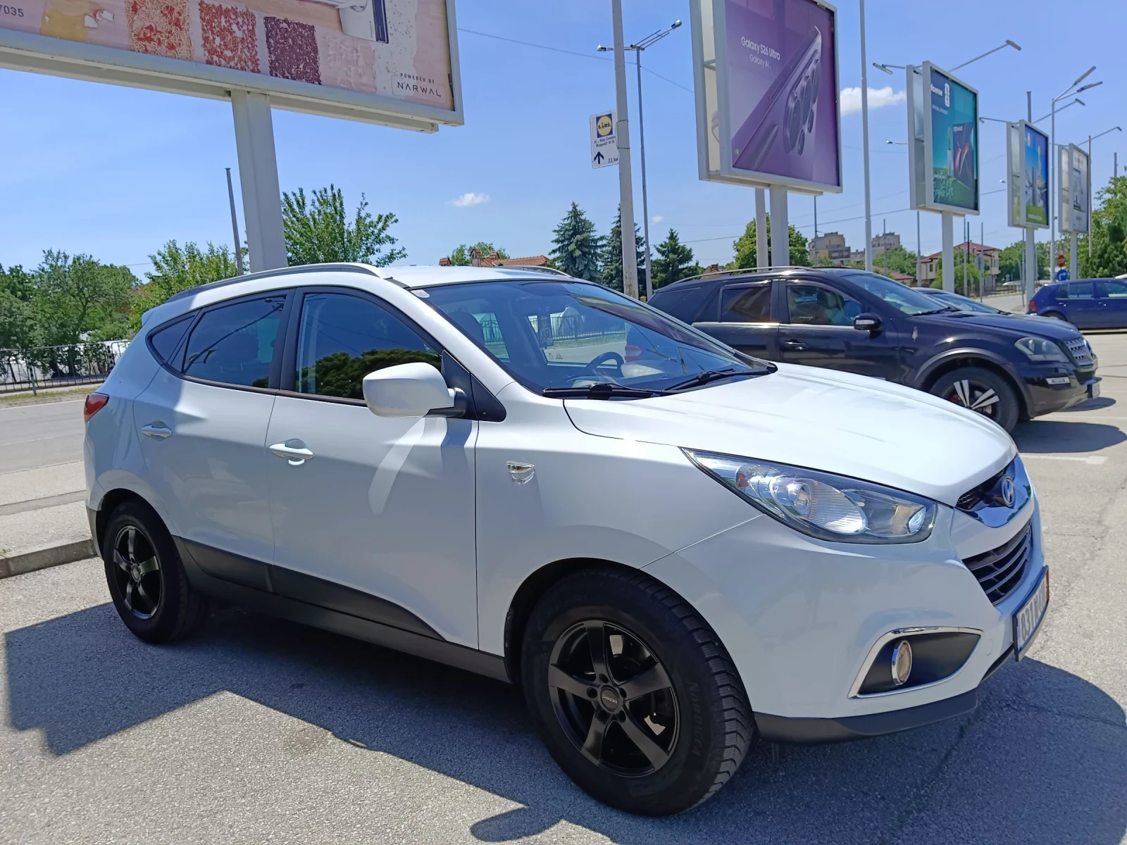 Hyundai IX35 * 2.0 CRDI* 4X4* , снимка 7 - Автомобили и джипове - 54669609