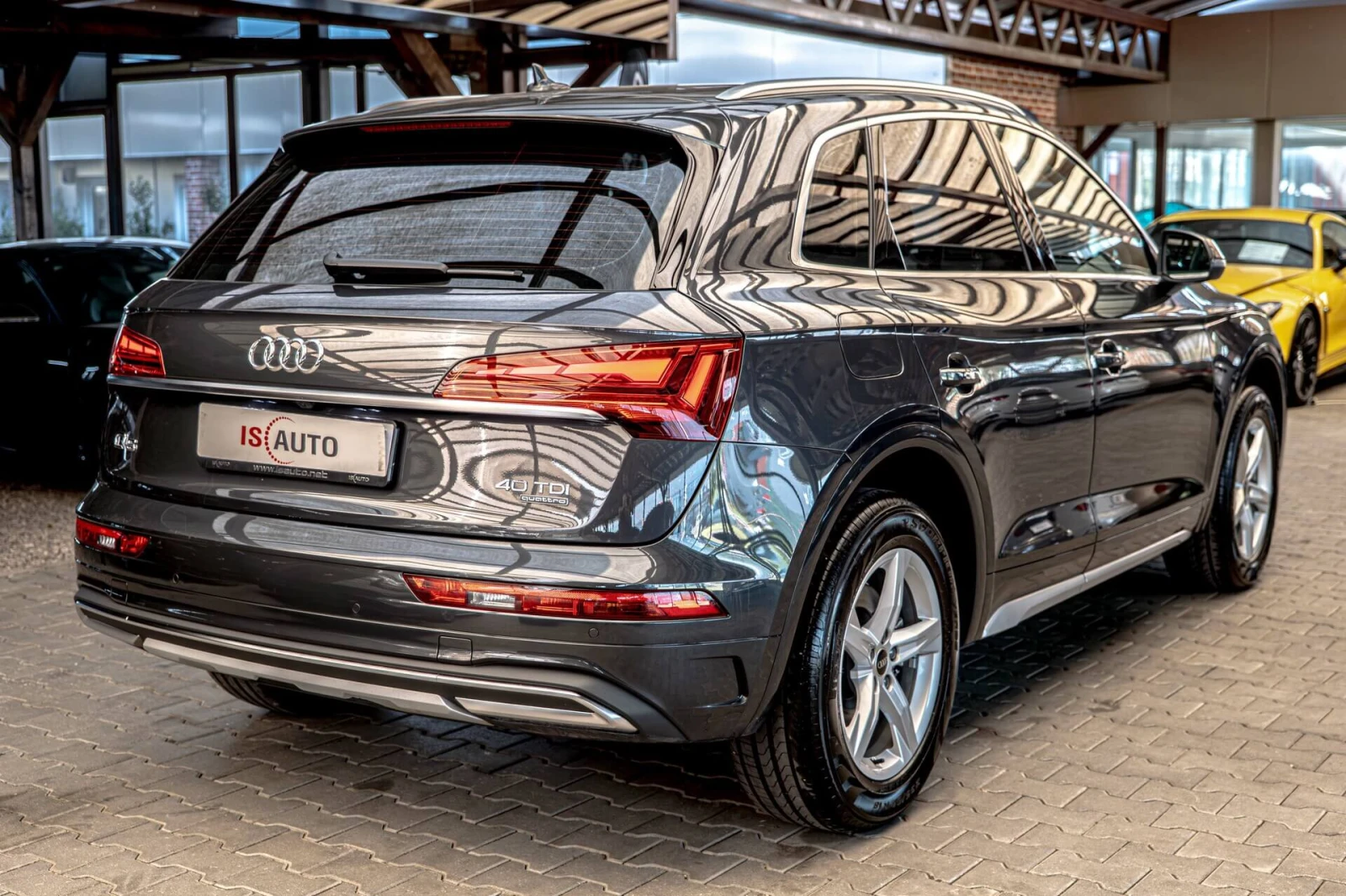 Audi Q5 40TDI/Quattro/Advanced/Distronic/Lane Assist/Камер, снимка 5 - Автомобили и джипове - 54704378