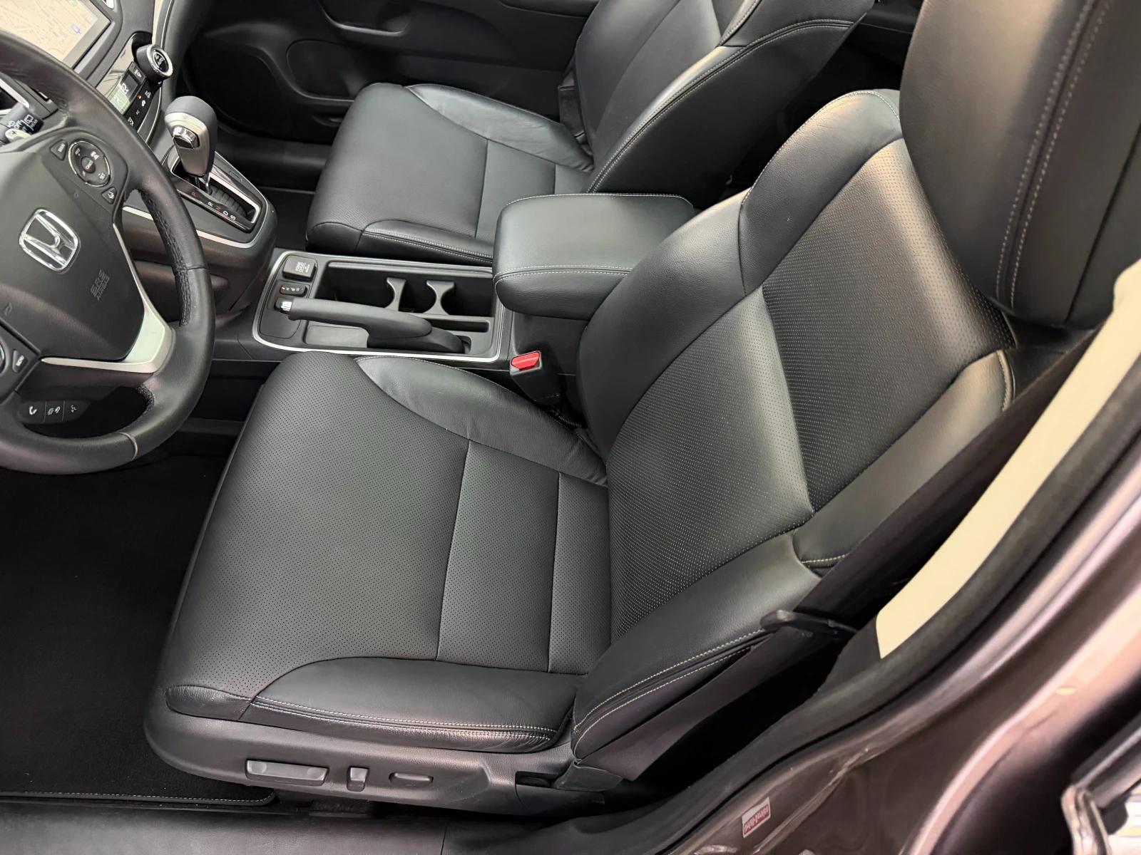 Honda Cr-v 2.0i* 4x4* EXLUSIVE* СЕРВИЗНА КНИЖКА С ПЪЛНА ИСТОР, снимка 9 - Автомобили и джипове - 54831776