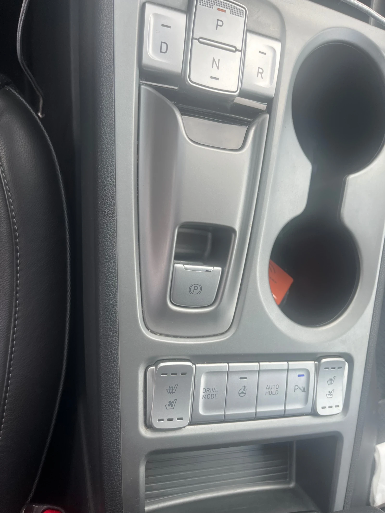Hyundai Kona, снимка 8 - Автомобили и джипове - 54955671