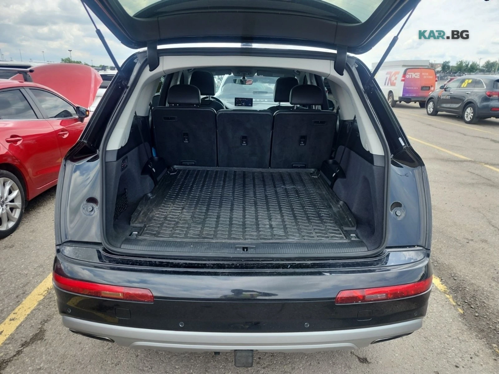 Audi Q7 Pano * Keyless * АвтоКредит * (ЦЕНА ДО БГ), снимка 5 - Автомобили и джипове - 55125287