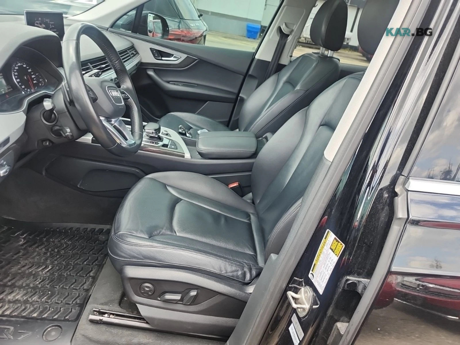 Audi Q7 Pano * Keyless * АвтоКредит * (ЦЕНА ДО БГ), снимка 8 - Автомобили и джипове - 55125287