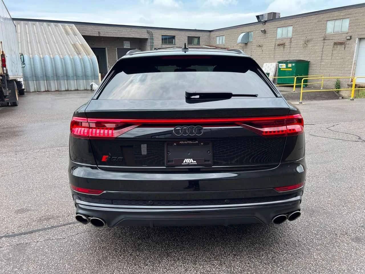 Audi SQ8 * ДИСТРОНИК * 360 * ОБДУХВАНЕ * PANO, снимка 13 - Автомобили и джипове - 55226828