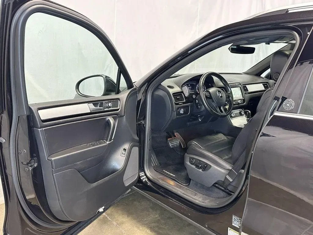 VW Touareg Wolfsburg Edition, снимка 9 - Автомобили и джипове - 55617521