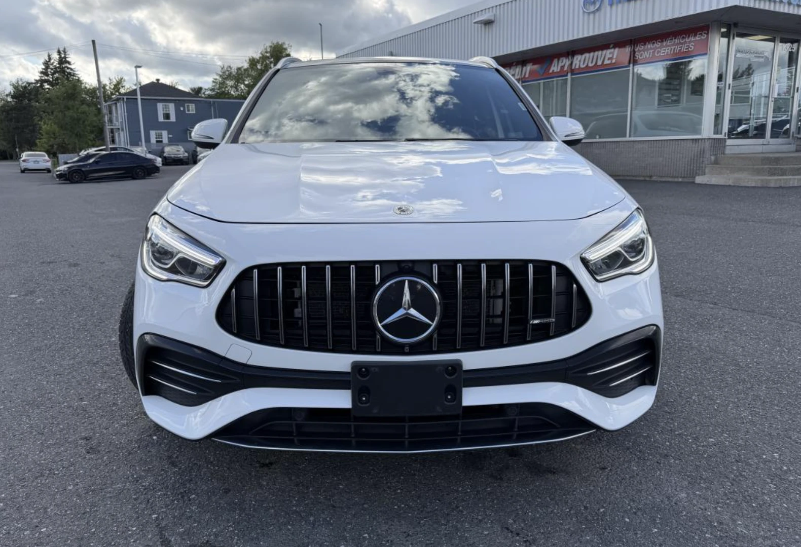 Mercedes-Benz GLA 35* AMG* 4MATIC* 360КАМЕРА* LANE* ASSIST* ПАНОРАМА, снимка 7 - Автомобили и джипове - 55979308