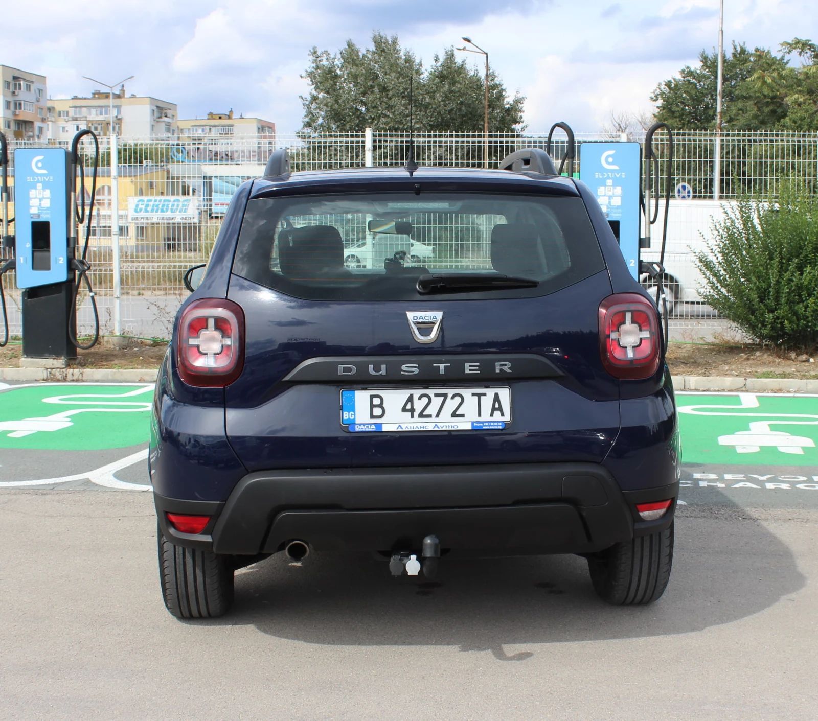 Dacia Duster 1.5 dCi  EURO 6 РЕГИСТРАЦИЯ    , снимка 6 - Автомобили и джипове - 56114501