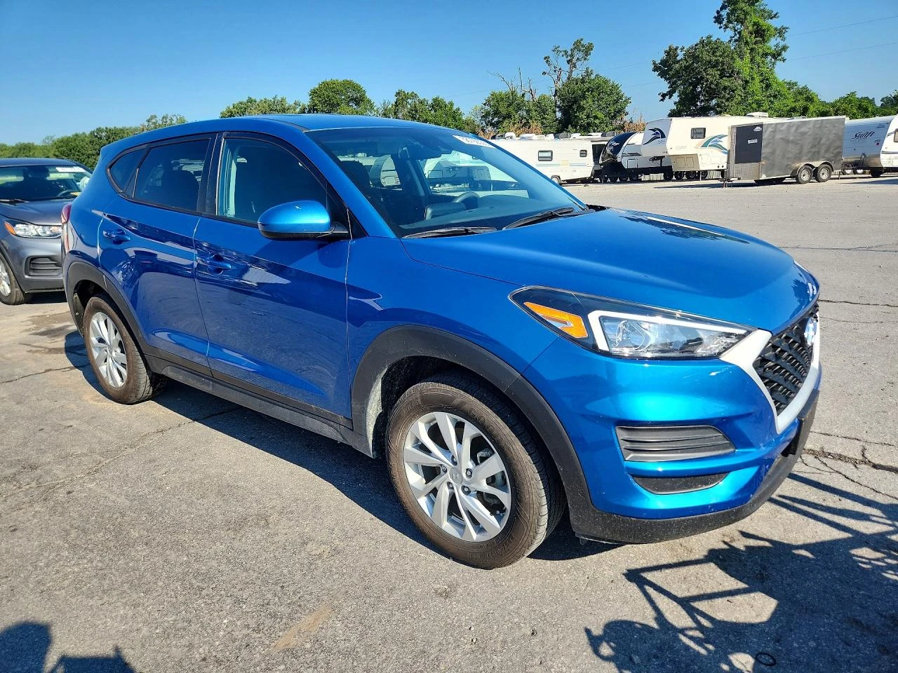 Hyundai Tucson 2.0l Se, снимка 4 - Автомобили и джипове - 56602267