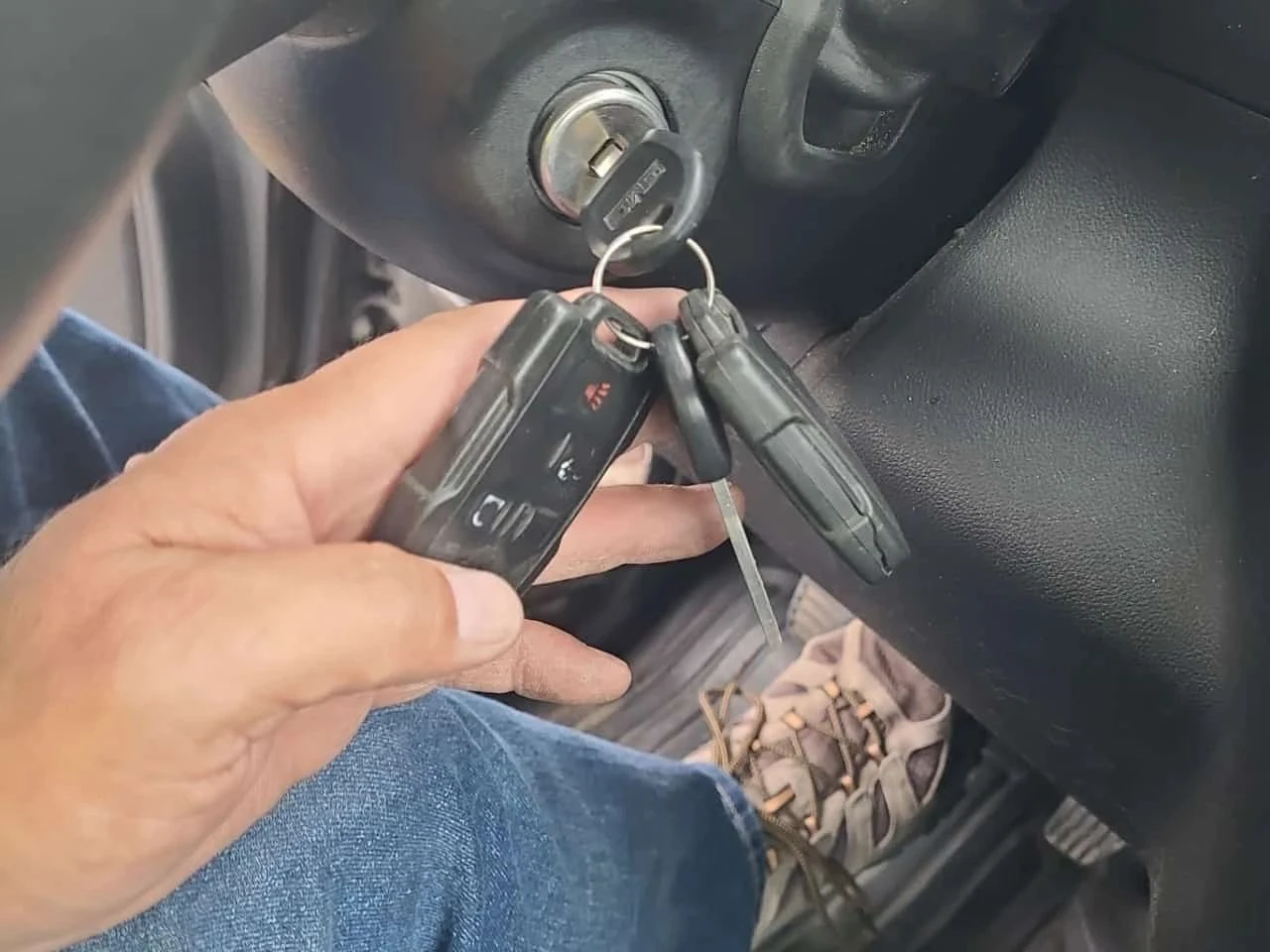 Gmc Sierra, снимка 8 - Автомобили и джипове - 56688273