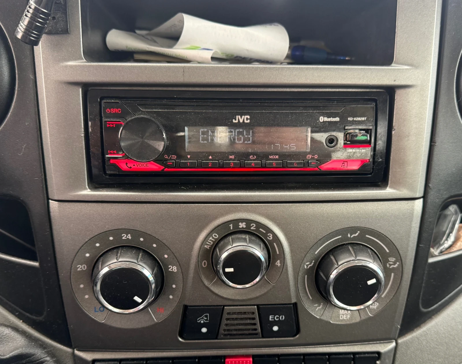 Iveco Daily 65C17/3.0D/170kc/6ck/Климатроник/N2-Специален , снимка 12 - Камиони - 54177255