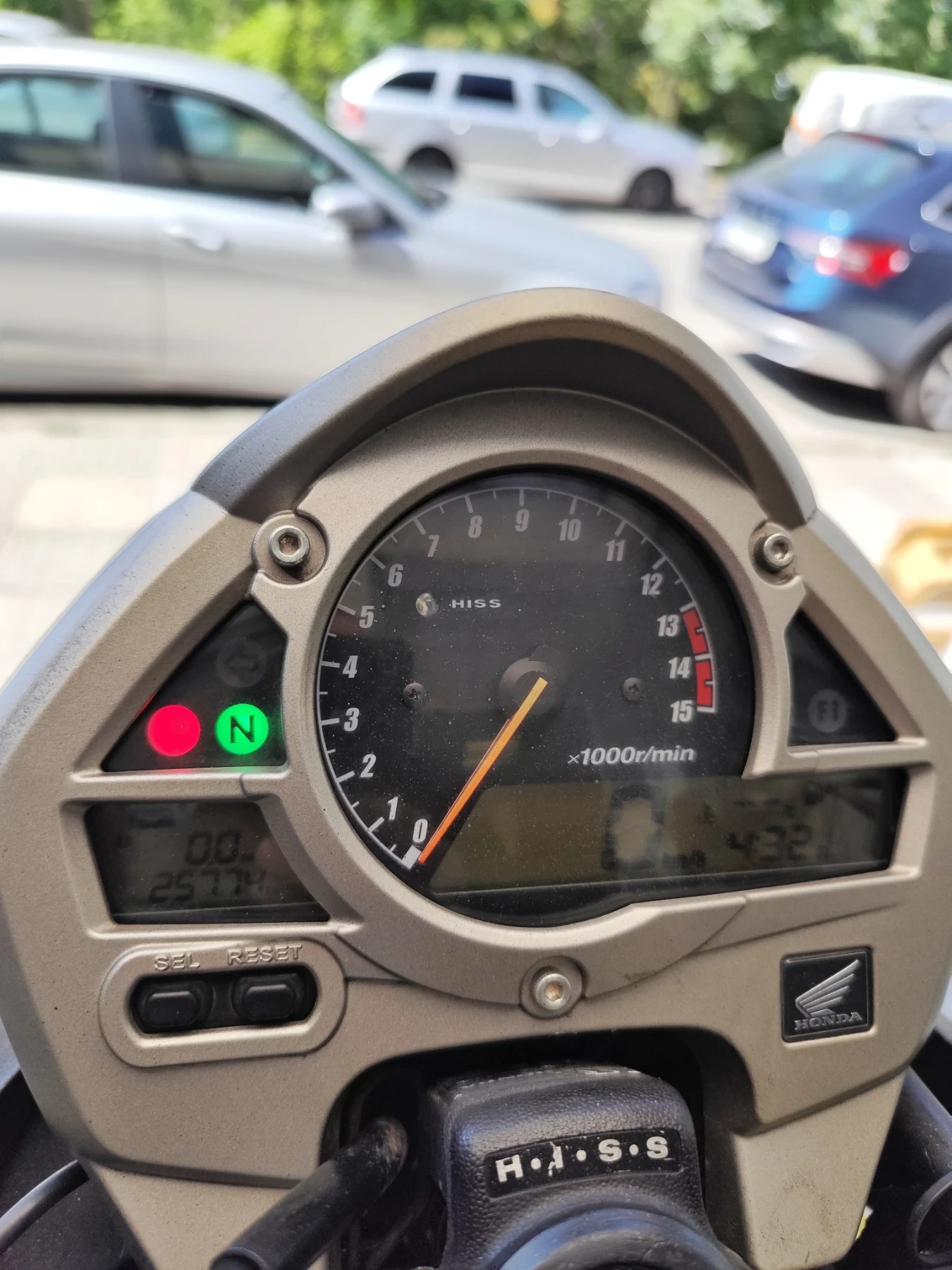 Honda Hornet 600 - изображение 8