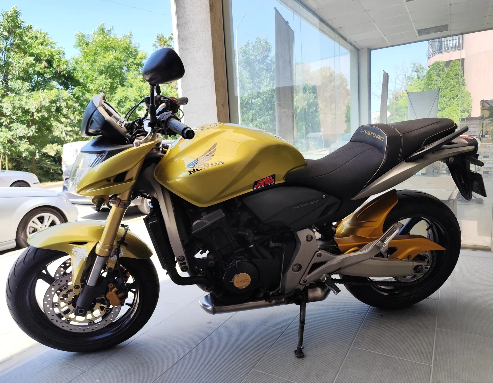 Honda Hornet 600 - изображение 4