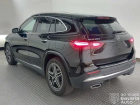 Mercedes-Benz GLA 200 7G-DCT AMG Line, снимка 3