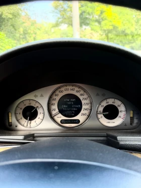 Mercedes-Benz E 500 W211, снимка 8