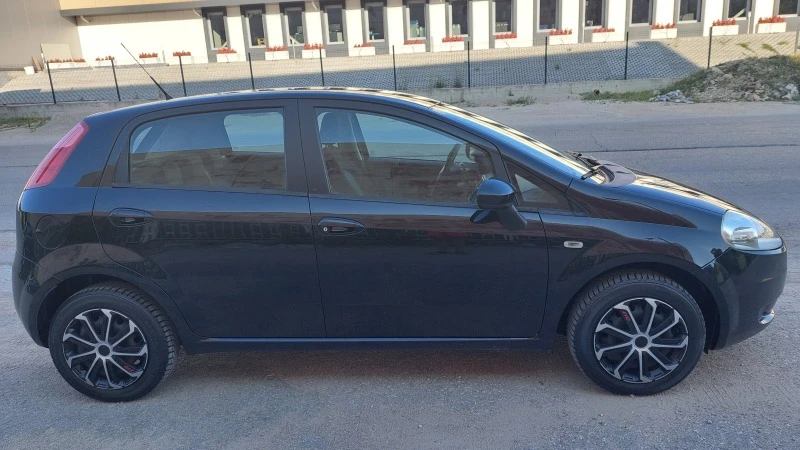 Fiat Punto 1.4i- Германия ОТЛИЧНА, снимка 4 - Автомобили и джипове - 46772146