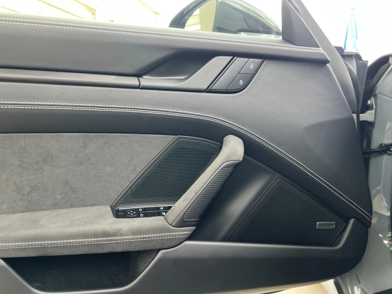 Porsche 911 992 GT3/CARBON/GT3 CUP/LIFT/BOSE/MATRIX/CAMERA/, снимка 8 - Автомобили и джипове - 50163772