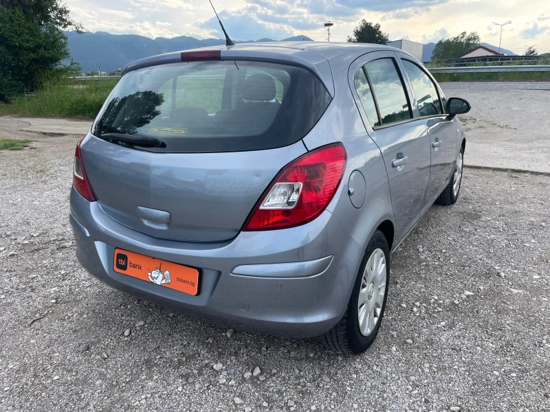 Opel Corsa 1.3CDTI-ITALIA, снимка 9 - Автомобили и джипове - 50384005