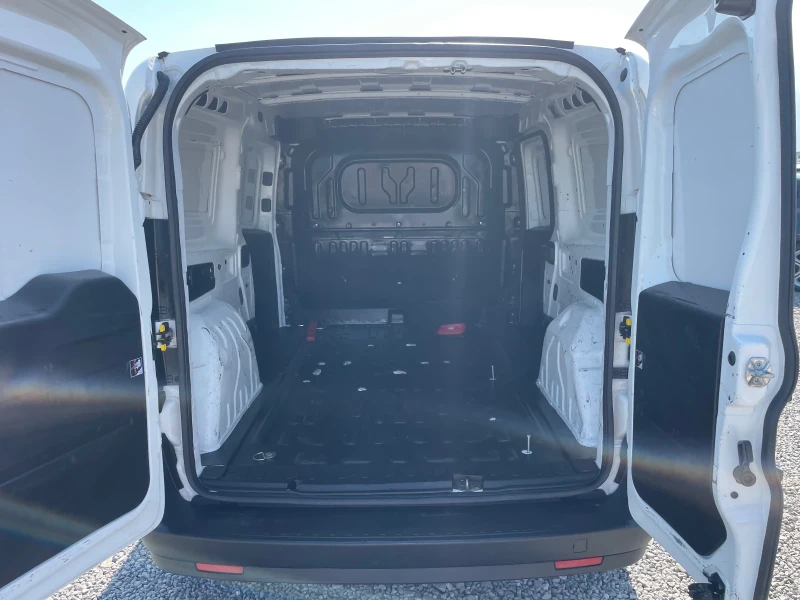 Fiat Doblo 1.3 MDJET MAXI, снимка 12 - Автомобили и джипове - 52123123
