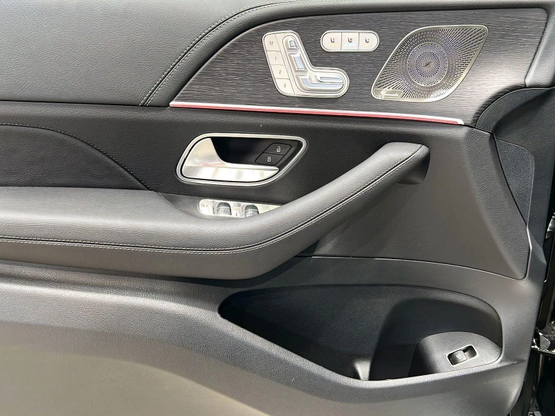 Mercedes-Benz GLS 450 d AMG 4-MATIC NIGHT BURMESTER PANO HEAD UP, снимка 7 - Автомобили и джипове - 52148994