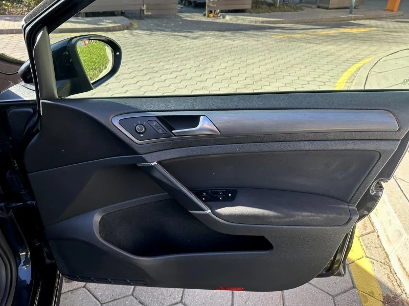 VW Golf 2.0 tdi dsg, снимка 9 - Автомобили и джипове - 52346883