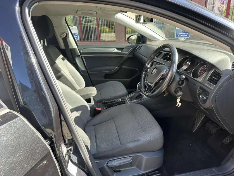 VW Golf 2.0 tdi dsg, снимка 10 - Автомобили и джипове - 52346883