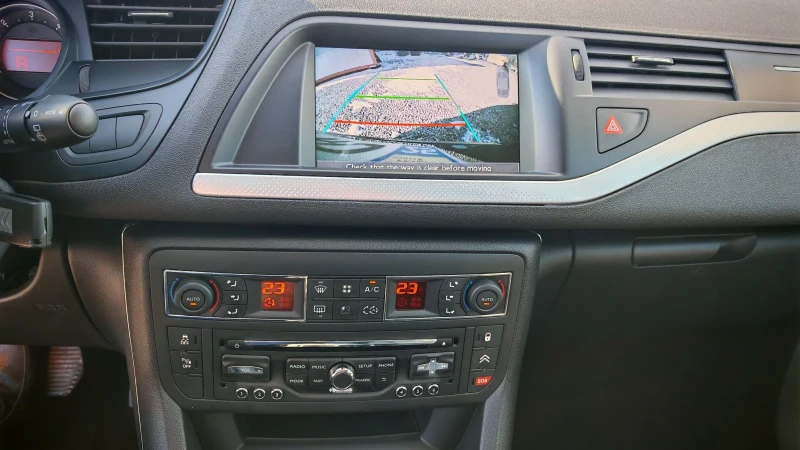 Citroen C5 2.2HDI-204kТОП СЪСТОЯНИЕ СЕРВИЗНА КНИЖКА , снимка 14 - Автомобили и джипове - 53045957