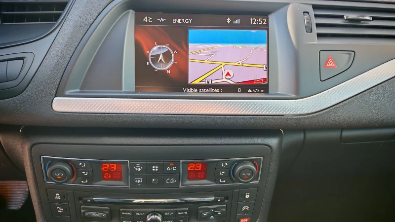 Citroen C5 2.2HDI-204kТОП СЪСТОЯНИЕ СЕРВИЗНА КНИЖКА , снимка 15 - Автомобили и джипове - 53045957