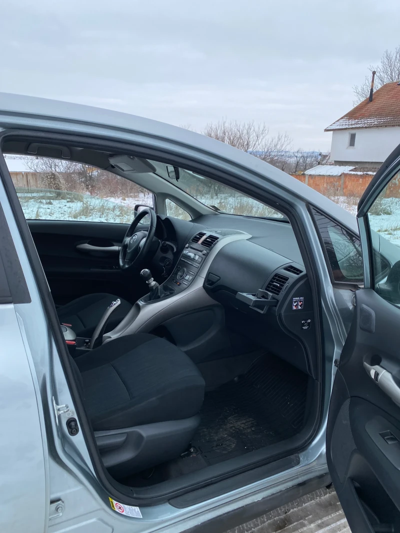 Toyota Auris 2.0d. D4D 125hp., снимка 9 - Автомобили и джипове - 53115123